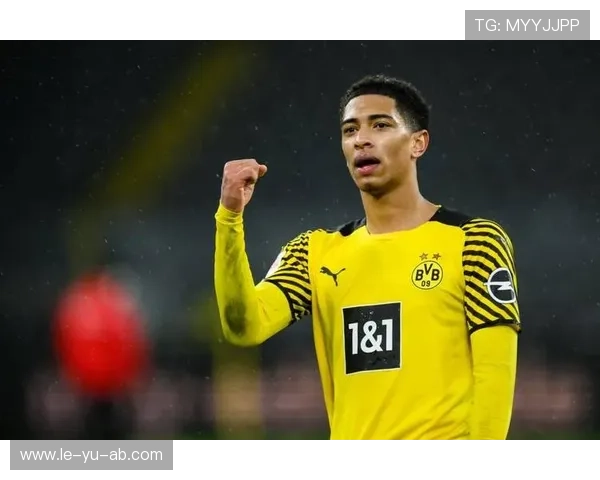 贝林厄姆获青年体育人物提名！多特新星创欧洲杯纪录，与13岁滑板少女共同角逐