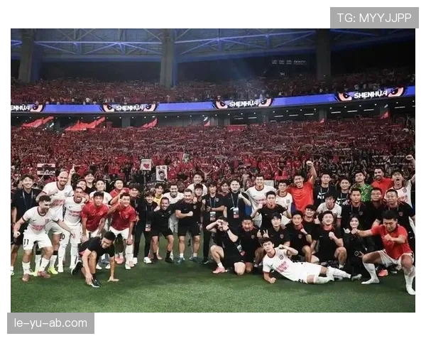 中超最佳后卫强势回归：状态回暖闪耀赛场，捍卫联盟荣誉