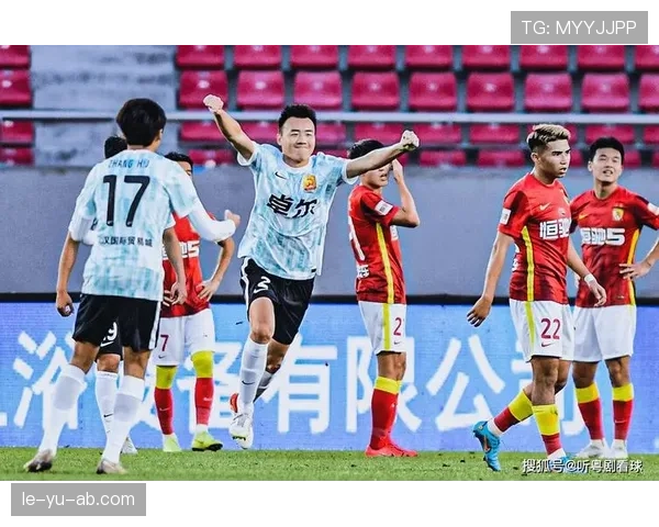 凯泽边路速度再破纪录，强势助推球队赛季高光表现