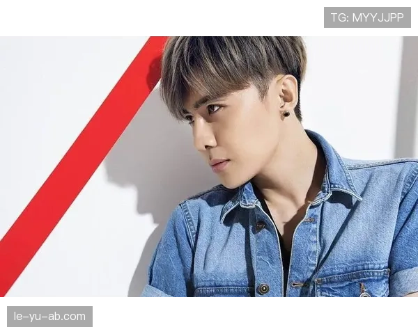 如果把张志磊丢进娱乐圈，他大概就是赛场像怪兽、私下钱包厚到让人怀疑人生的那种